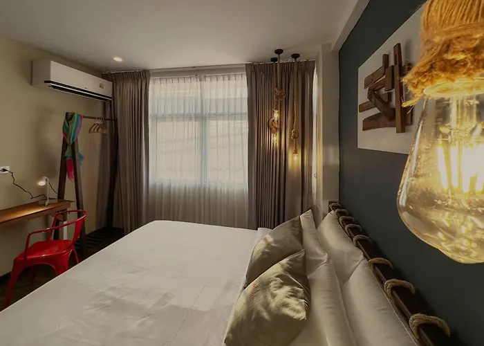 Belivin'98 Sense Of Pier Sathorn Aparthotel Bangkok